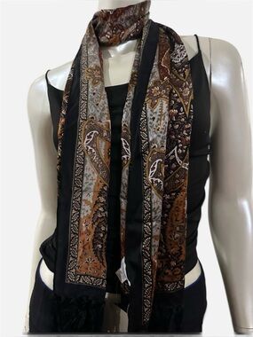 THE MET Black and Brown Paisley Women's Scarf